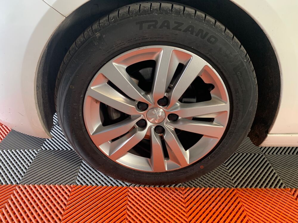 308 GENERATION-II SOCIETE 1.5 BLUEHDI 130 BVA BUSINESS ACTIVE ST 2019 occasion 76190 &Eacute;calles-Alix