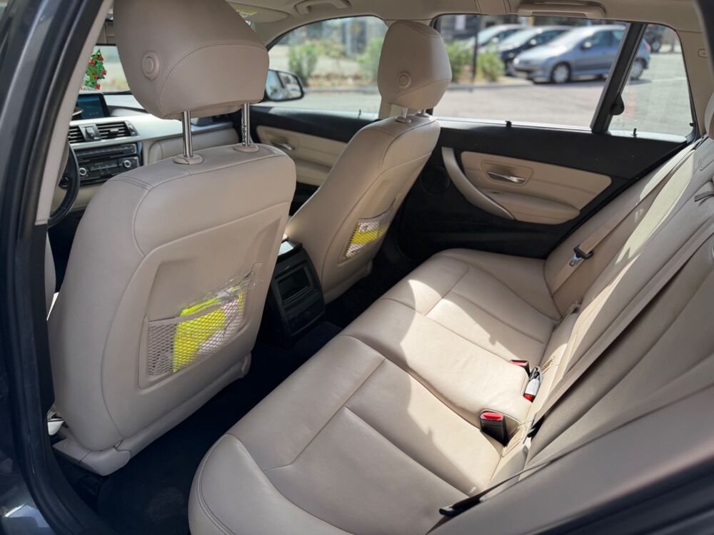 S&eacute;rie 3 TOURING 2.0 318 D 150CH LOUNGE BVA 2016 occasion 26000 Valence