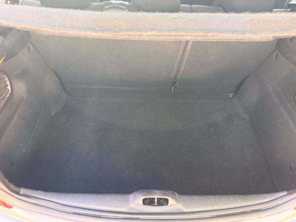 208 GENERATION-I 1.6 E-HDI 90Ch ACTIVE - BLUETOOTH - REGULATEUR 2012 occasion 76150 Saint-Jean-du-Cardonnay