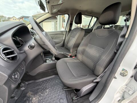 Sandero 0.9 TCE 90 CH Laureate Easy-R BVA 2016 occasion 25000 Besan&ccedil;on
