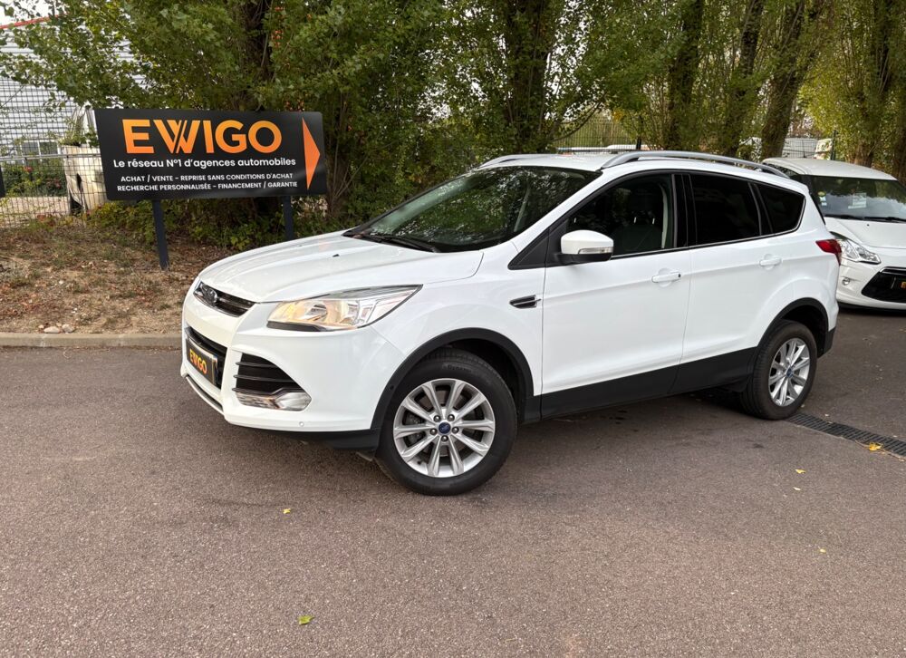 Kuga 2.0 TDCI 150ch TITANIUM 4X2 START-STOP / ATTELAGE - RADAR AV 2016 occasion 76150 Saint-Jean-du-Cardonnay