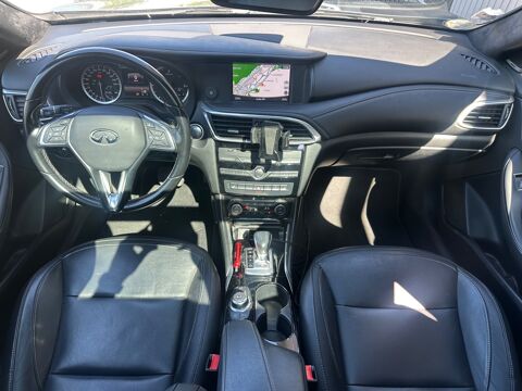 QX30 2.2L 170ch PREMIUM TECH AWD / TOIT PANORAMIQUE + CAMERA DE R 2017 occasion 38420 Le Versoud