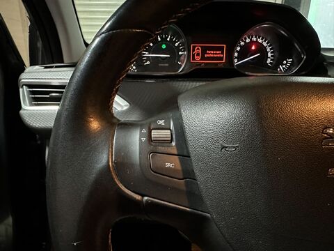 208 GENERATION-I 1.2 110 CH ACTIVE CAR PLAY-RADAR DE RECUL 2016 occasion 60740 Saint-Maximin