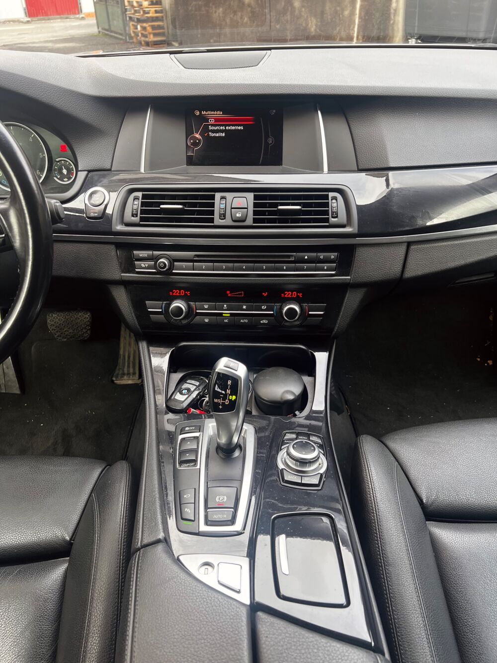 S&eacute;rie 5 2.0 520 D 190CV LUXURY BVA / CUIR ELECTRIQUE / JANTE ALU / D 2016 occasion 74600 Seynod