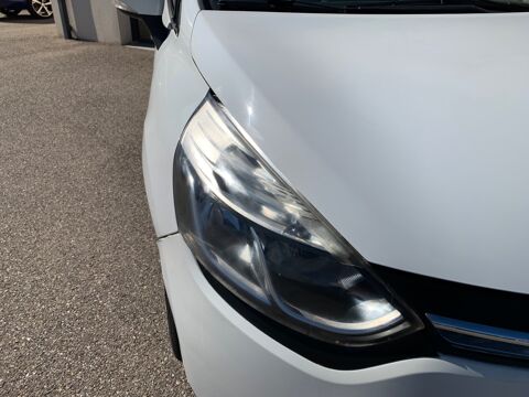 Clio 0.9 TCE 90 ENERGY BUSINESS 2014 occasion 69420 Ampuis