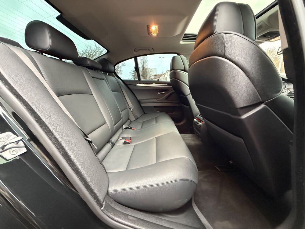 S&eacute;rie 5 4.4 550 I 405 CH LUXE 2010 occasion 25000 Besan&ccedil;on