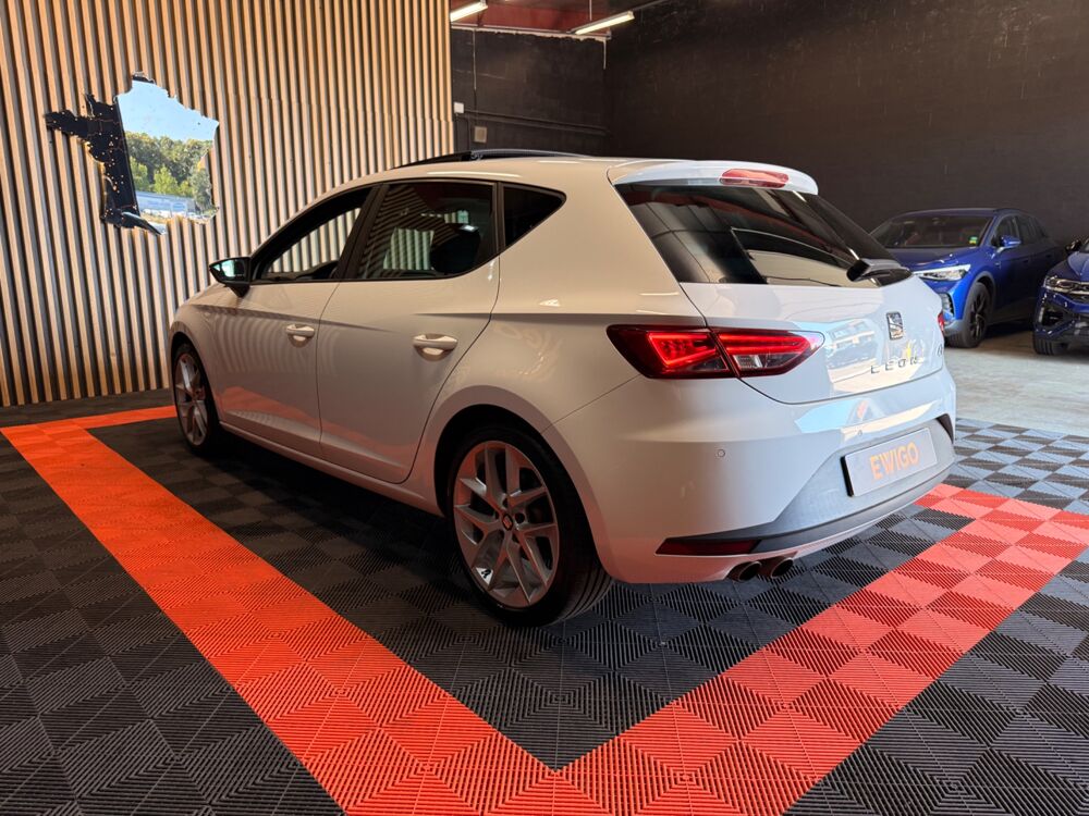 Leon FR 1.8 TSI 180ch DSG - Toit Ouvrant - Carplay 2013 occasion 44220 Cou&euml;ron