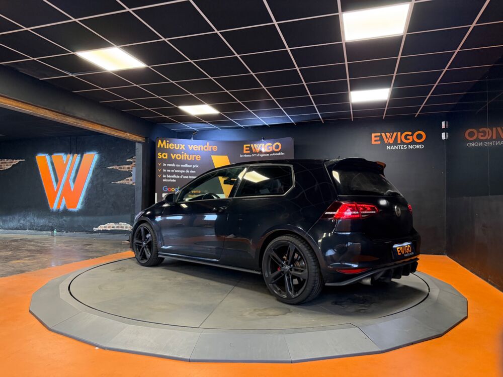 Golf 2.0 TSI 220 BLUEMOTION GTI/CARPLAY/TOIT OUVRANT/ENTRETIEN OK 2013 occasion 44300 Nantes