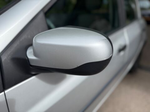 Clio 1.5 DCI 70Ch PRIVILEGE - TOIT OUVRANT - CLIMATISATION 2009 occasion 76150 Saint-Jean-du-Cardonnay