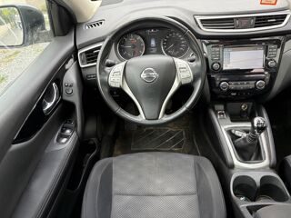 Qashqai GENERATION-II 1.5 DCI 110 CH ACENTA 2WD / CAMERA 360 / TOIT 2017 occasion 40000 Mont-de-Marsan