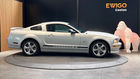 Mustang FASTBACK GT V8 4.6L 305ch SACT 24 soupapes - CARTE GRISE FRA 2007 occasion 33610 Cestas
