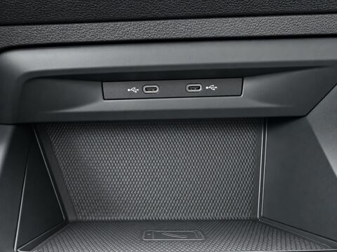 Golf 8 1ST EDITION 1.5 E-TSI 150Ch MHEV DSG7 - CARPLAY - SIEGES E 2020 occasion 26000 Valence