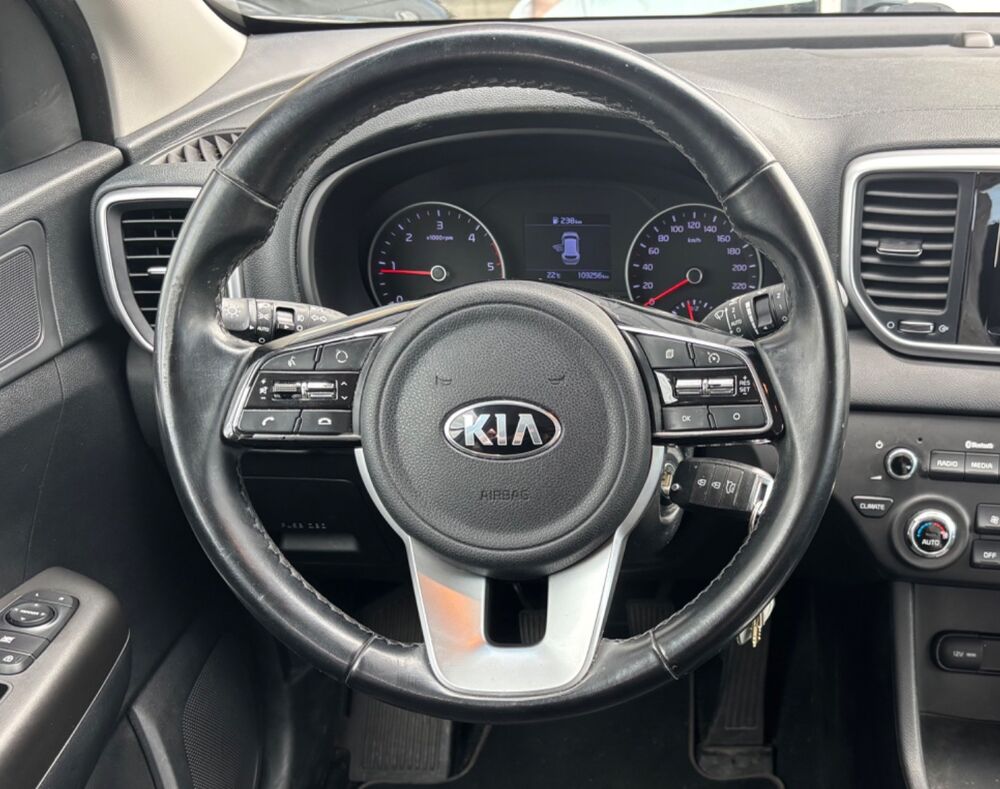 Sportage 1.6 CRDI 135ch ACTIVE 4X2 ISG / ENTRETIEN CONSTRUCTEUR / CAR 2019 occasion 64122 Urrugne