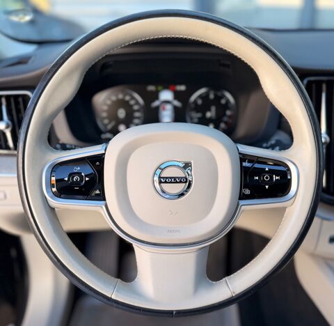 XC60 2.0 B5 D 249H 235ch MHEV HYBRID INSCRIPTION LUXE AWD GEARTRO 2020 occasion 25300 Pontarlier