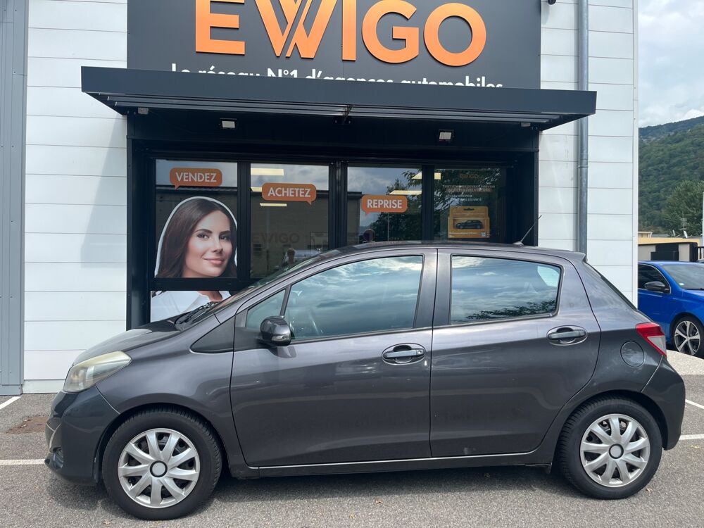 Yaris 1.4L D4D 90ch + CAMERA DE RECUL / GPS / CLIM 2012 occasion 38420 Le Versoud