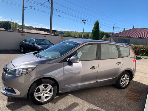 Grand scenic IV 1.6 DCI 130cv ENERGY BUSINESS / 2EME MAIN / ENTRETIEN CONSTR 2014 occasion 69420 Ampuis