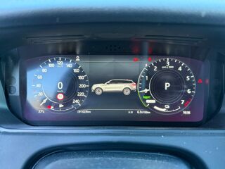 Range rover velar 2.0 P400E 404 ch PHEV SE R-DYNAMIC 4WD - 1&Egrave;RE MAIN 2023 occasion 65290 Juillan