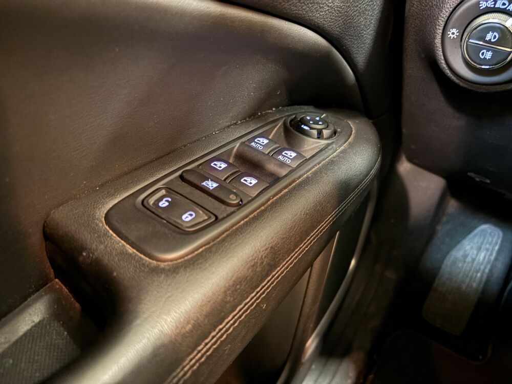 Compass 1.6 MULTIJET 120ch BROOKLYN EDITION 2WD/ CARPLAY/ CAMERA REC 2021 occasion 78125 Gazeran