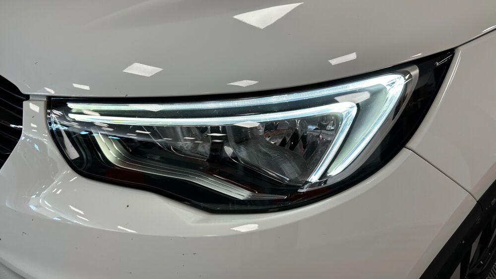 Grandland x 1.2 TURBO 130 ch EDITION 2019 occasion 34430 Saint-Jean-de-V&eacute;das