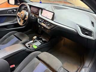 S&eacute;rie 1 1.5 118I 140CH M-SPORT // TOIT OUVRANT // HARMAN KARDON // C 2019 occasion 33320 Eysines