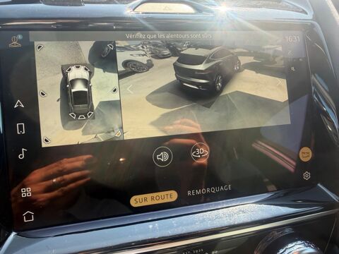E-PACE P300E 309 ch R-DYNAMIC BLACK AWD SON MERIDIAN / ATTELAGE ELE 2021 occasion 42160 Andr&eacute;zieux-Bouth&eacute;on