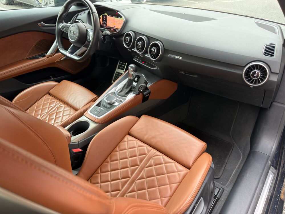 TT 2.0 TFSI 230 ch S-LINE S-TRONIC + MMI + B&O + AUDI EXCLUSIVE 2017 occasion 64320 Idron