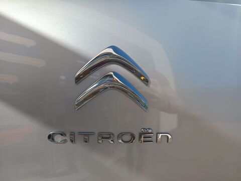 C3 GENERATION-II 1.2 VTI 80ch COURROIE RENFORCEE 2&egrave;me main 2016 occasion 69420 Ampuis