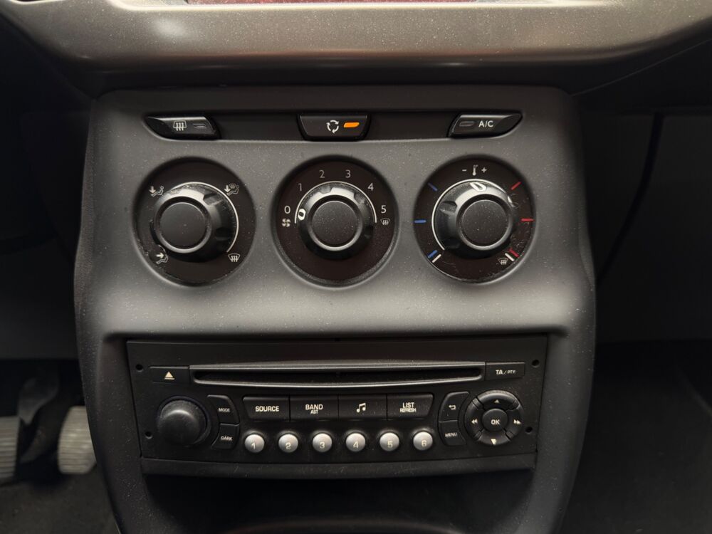 C3 1.0 VTI 70 Ch PHASE 2 ATTRACTION * MOTEUR REMPLAC&Eacute; AVEC FACT 2014 occasion 13009 Marseille