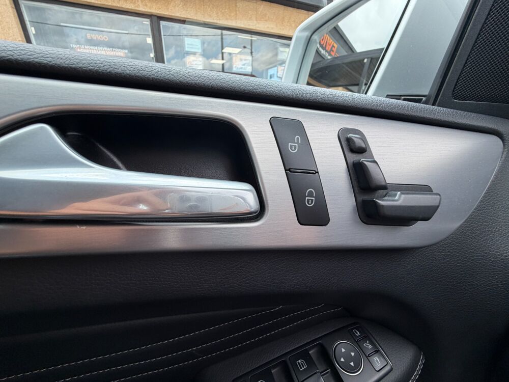 Classe A 250 BlueTEC 204CH SPORT 4MATIC 7G-TRONIC BVA - ENTRETIEN COM 2014 occasion 13700 Marignane