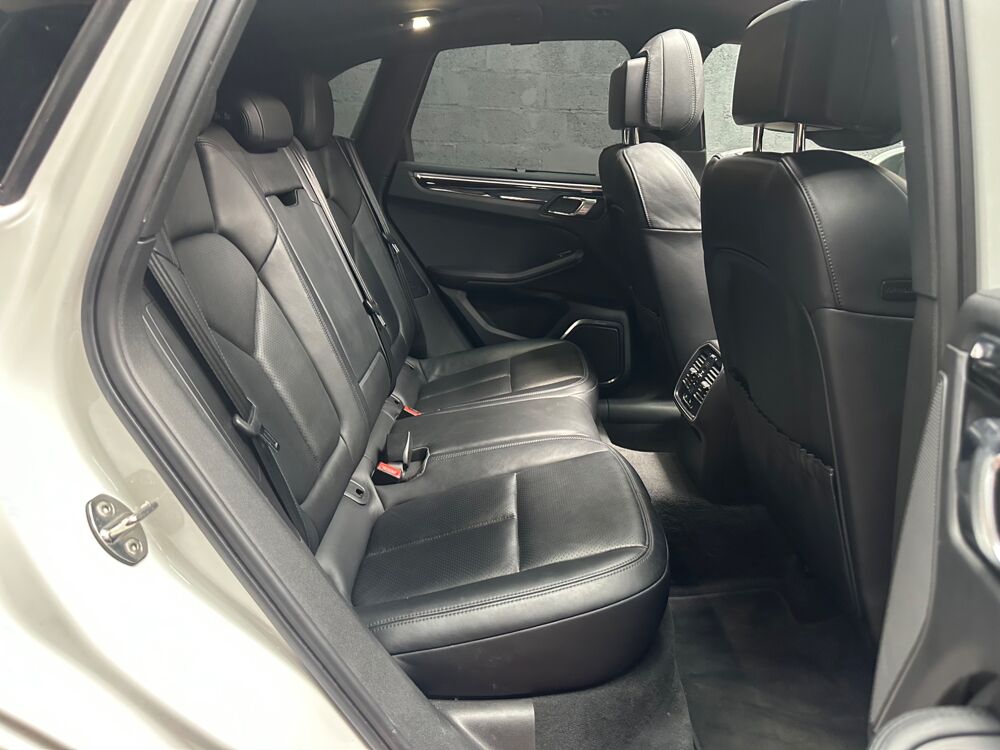 Macan 3.0 DIESEL 260 S BVA / ENTRETIEN PORSCHE / FULL OPTIONS 2014 occasion 55430 Belleville-sur-Meuse