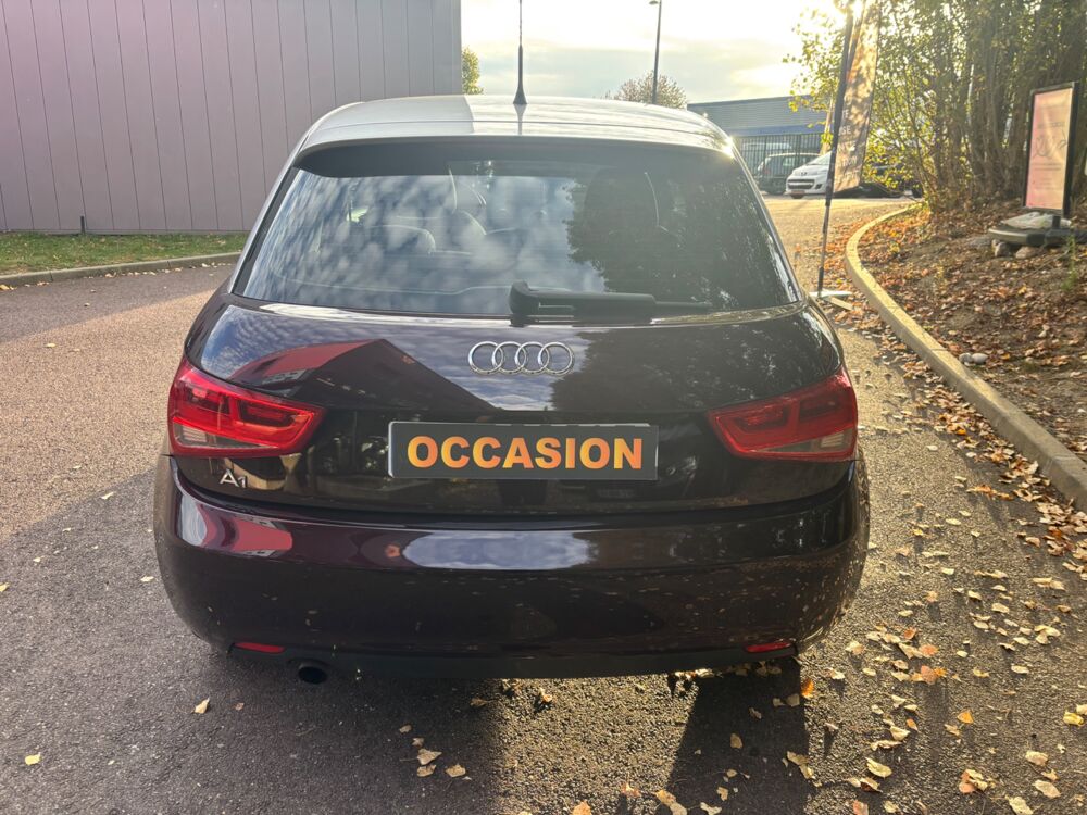 A1 SPORTBACK 1.2 TFSI 90 AMBIENTE - 5 PORTES - SIEGES CHAUFFANT 2013 occasion 76150 Saint-Jean-du-Cardonnay