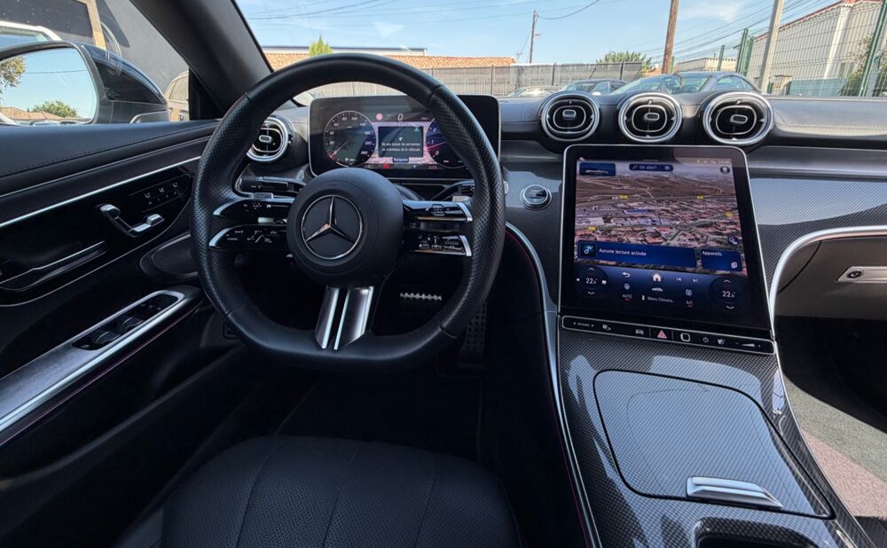 CLE 300 CABRIOLET 258CH AMG LINE 4 MATIC 9G TRONIC - 2025 occasion 13700 Marignane