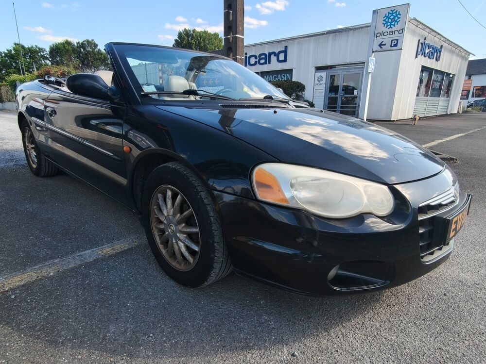 Sebring CABRIOLET 2.7 V6 200 CH LIMITED BVA / BLUETOOTH 2005 occasion 40000 Mont-de-Marsan