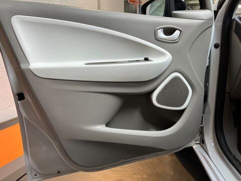 Zo&eacute; R240 ZE 90 22KWH LOCATION BATTERIE CHARGE-NORMALE BVA / SOH 2015 occasion 33320 Eysines