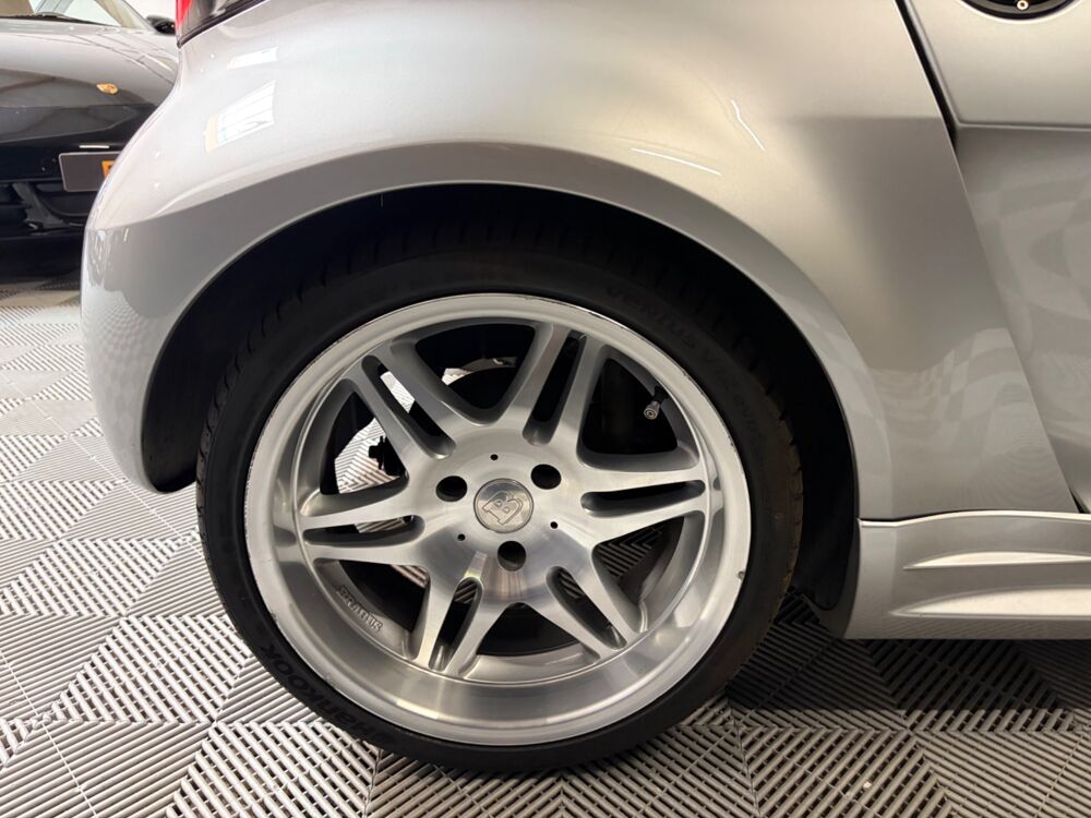Roadster ROADSTER 0.7 T 100CH BRABUS BVA/ BAGAGE EN PLUS 2006 occasion 78125 Gazeran