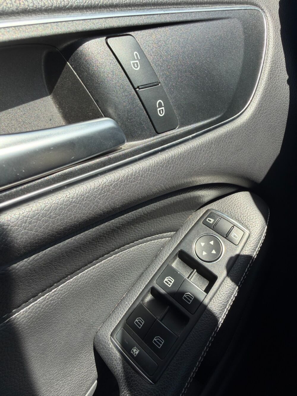Classe B 1.5 180 CDI 110CH INSPIRATION 7G-TRONIC BVA - INTERIEUR CUIR 2017 occasion 13700 Marignane
