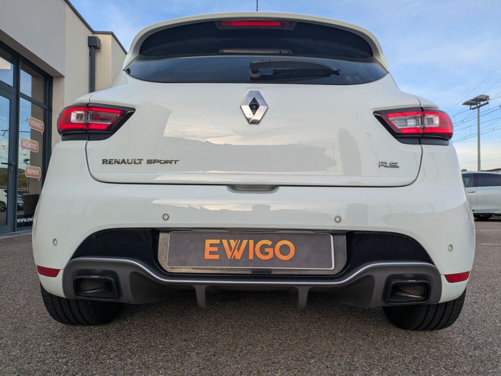 Clio 4 RS Trophy 1.6 Turbo 220 ch / Cam&eacute;ra / Akrapovic / Cuir / R 2017 occasion 69420 Ampuis