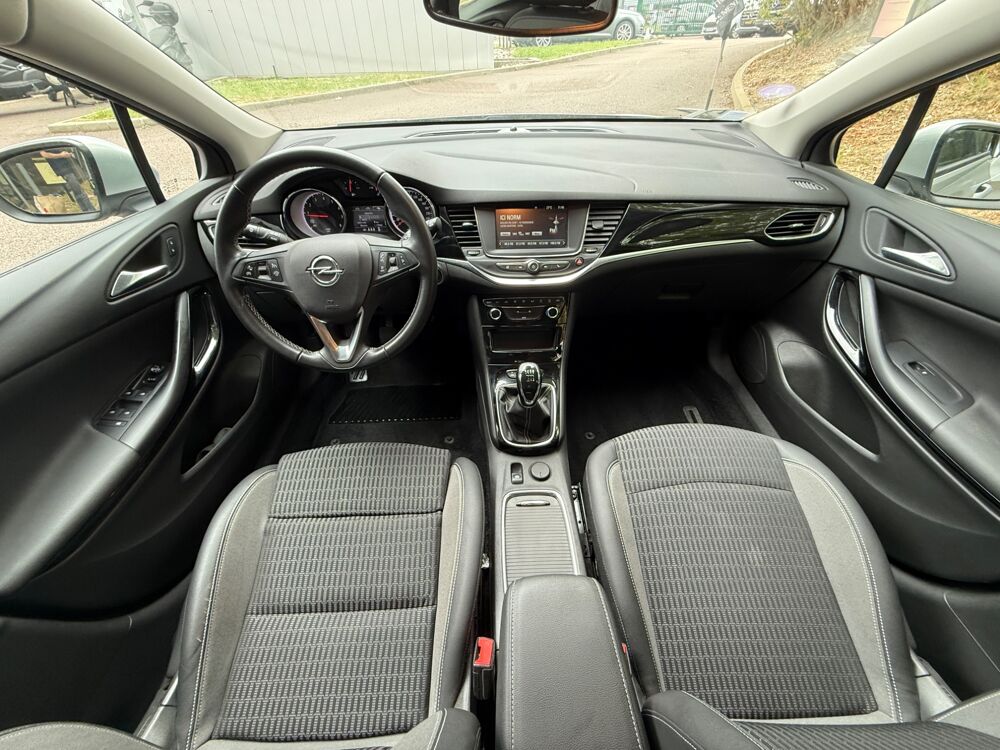 Astra GENERATION-V SPORTS-TOURER 130CH EDITION BUSINESS-CAMERA DE 2021 occasion 76150 Saint-Jean-du-Cardonnay