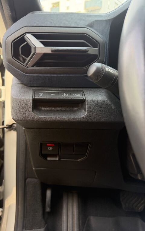 Duster 1.6 140H 95 FULL-HYBRID - 1.2KWH - JOURNEY - 4X2 - BVA - 1E 2025 occasion 69150 D&eacute;cines-Charpieu