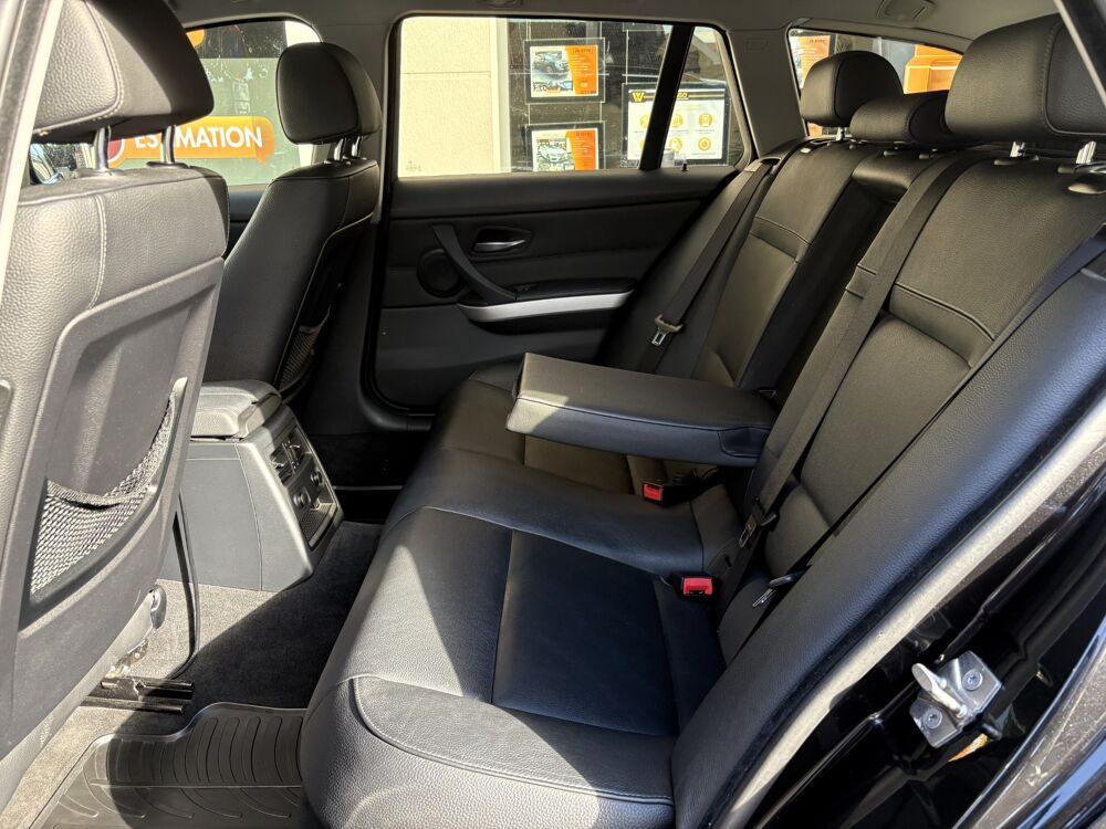 S&eacute;rie 3 TOURING 2.0 320 I 170 ch EDITION SPORT BVA 2010 occasion 77700 Serris