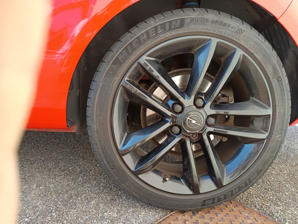 Corsa 1.4 TURBO TWINPORT 120 - COLOR EDITION START-STOP - TOIT OUV 2013 occasion 69420 Ampuis