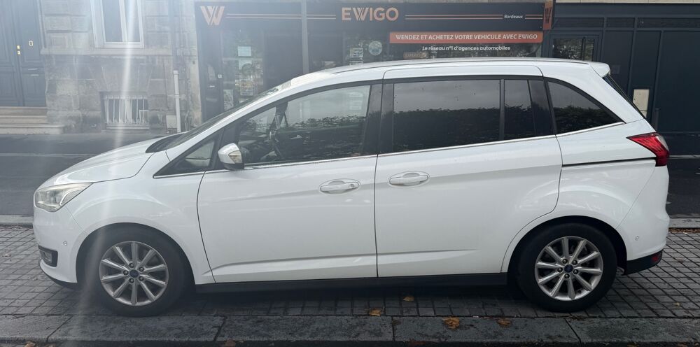 Grand C-MAX 1.0 ECOBOOSt 125 TITANIUM START-STOP 2016 occasion 33100 Bordeaux