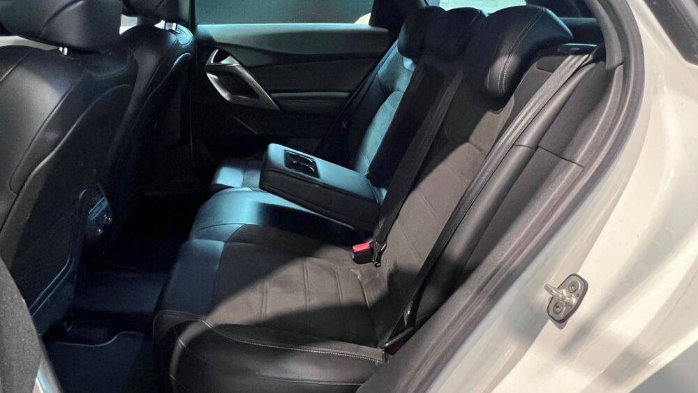 DS5 1.6 BLUEHDI 120 Ch S&S SO CHIC EAT6 - DISTRI NEUVE - CARPLAY 2018 occasion 33610 Cestas