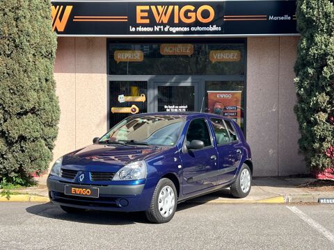 Renault Clio 1.2 75CH AUTHENTIQUE*CLIMATISATION*DISTIBUTION NEUVE*ENTRETI 2004 occasion Marseille 13009