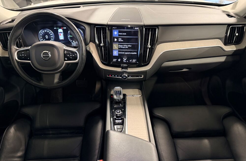 XC60 2.0 T6 340H 255 Ch PHEV HYBRID INSCRIPTION LUXE AWD GEARTRON 2021 occasion 79000 Niort