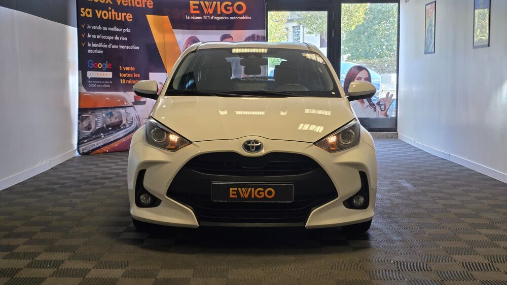 Yaris 1.5 VVTI 114H 90 HYBRID FULL-HYBRID 0.8KWH CVT BVA + CAMERA 2022 occasion 21850 Saint-Apollinaire