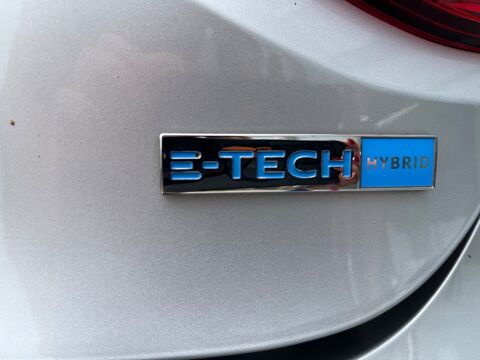 Clio 1.6 E-TECH 140H 90 HYBRID FULL-HYBRID BUSINESS BVA 2021 occasion 33210 Maz&egrave;res