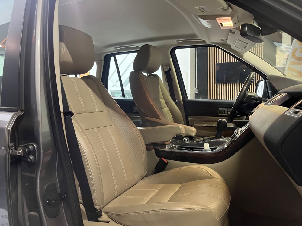 Range Rover HSE BVA ENTRETIEN CONSTRUCTEUR/ SIEGES AV CHAUFFANTS + ELEC/ 2010 occasion 78125 Gazeran