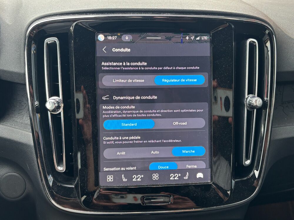 XC40 ELECTRIC 252 CH 78KWH EXTENDED-RANGE ESSENTIAL 2WD SOH 99% 2023 occasion 64320 Idron