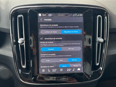 XC40 ELECTRIC 252 CH 78KWH EXTENDED-RANGE ESSENTIAL 2WD SOH 99% 2023 occasion 64320 Idron